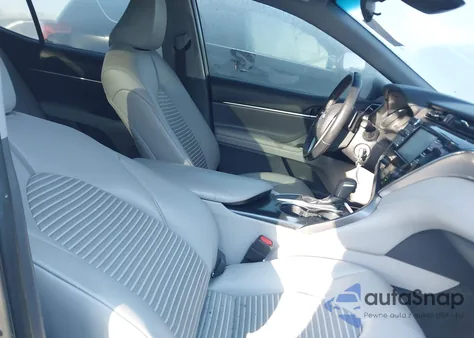 2018 Toyota Camry Se from USA, damaged, VIN 4T1B11HK5JU677634